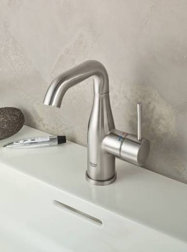 СМЕСИТЕЛ ЗА УМИВАЛНИК PRO ESSENCE M SIZE SUPERSTEEL 24173DC1 GROHE